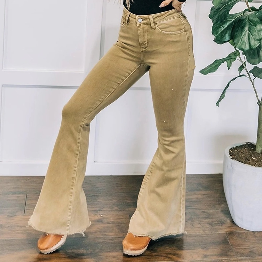 Vervet High Waisted Flare Jeans Tan Khaki Raw Hem Bell Bottoms V3084 Size 30 f5